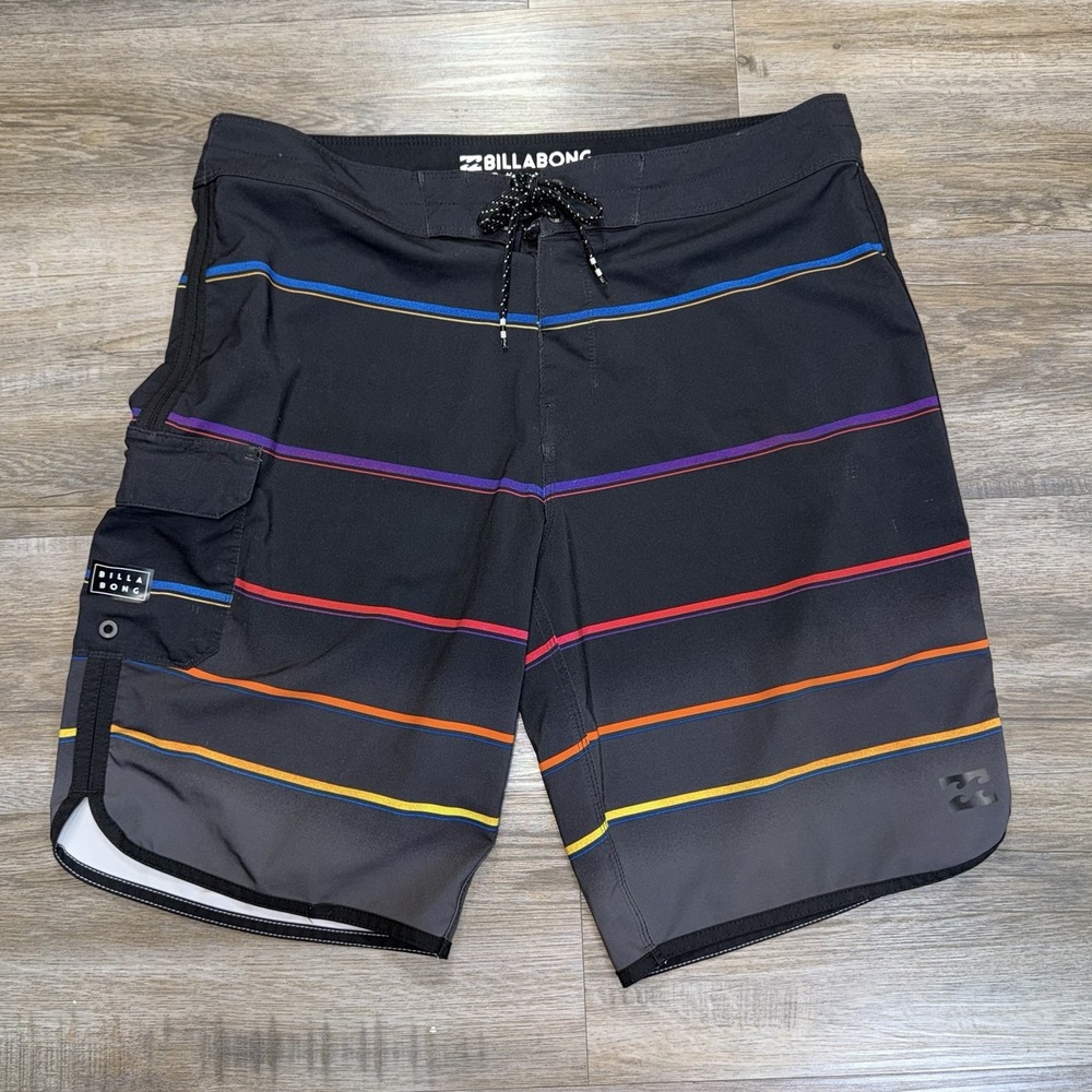 Billabong 73 X Stripe Board Shorts Mens 33 Black-to-Gray Vibrant Rainbow Stripes